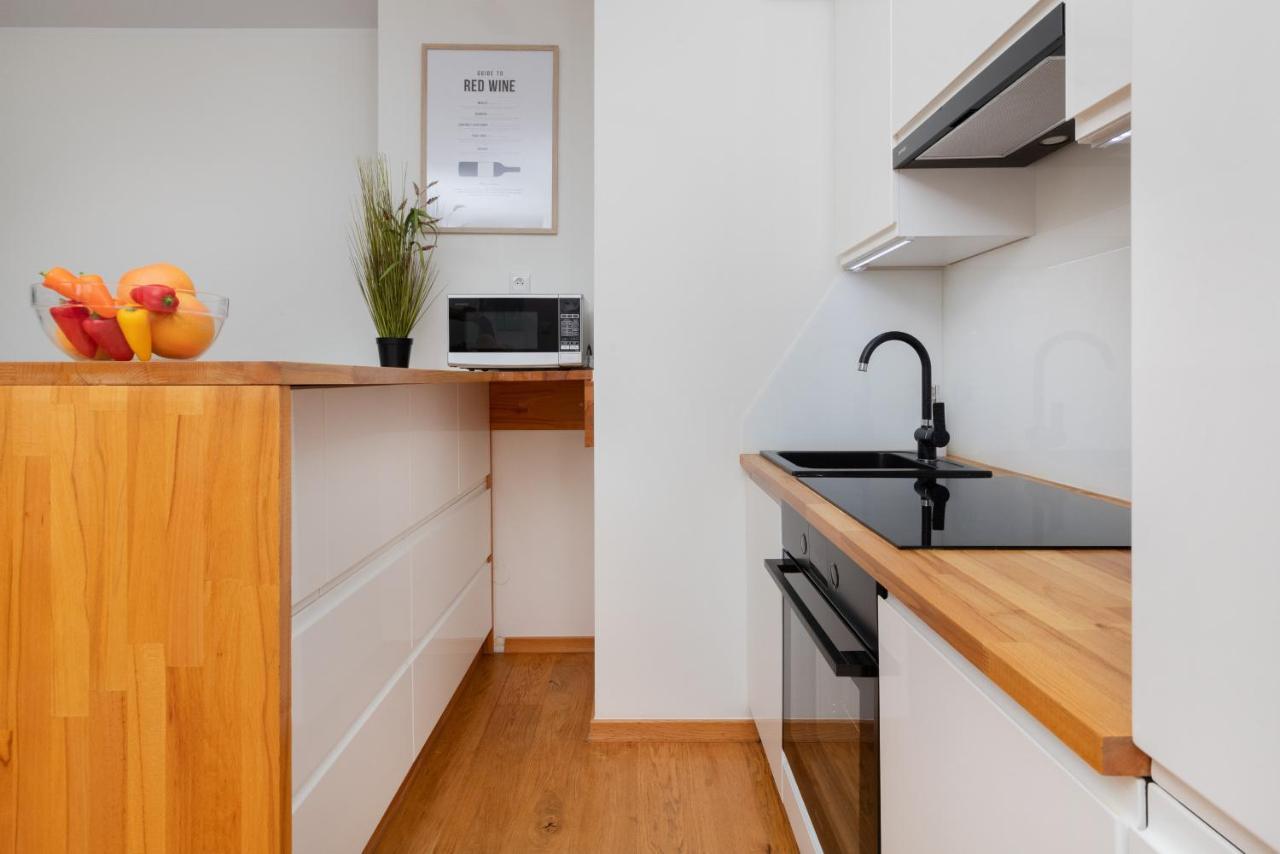 Modern Gdynia Apartment With Balcony & Parking By Noclegi Renters Bagian luar foto