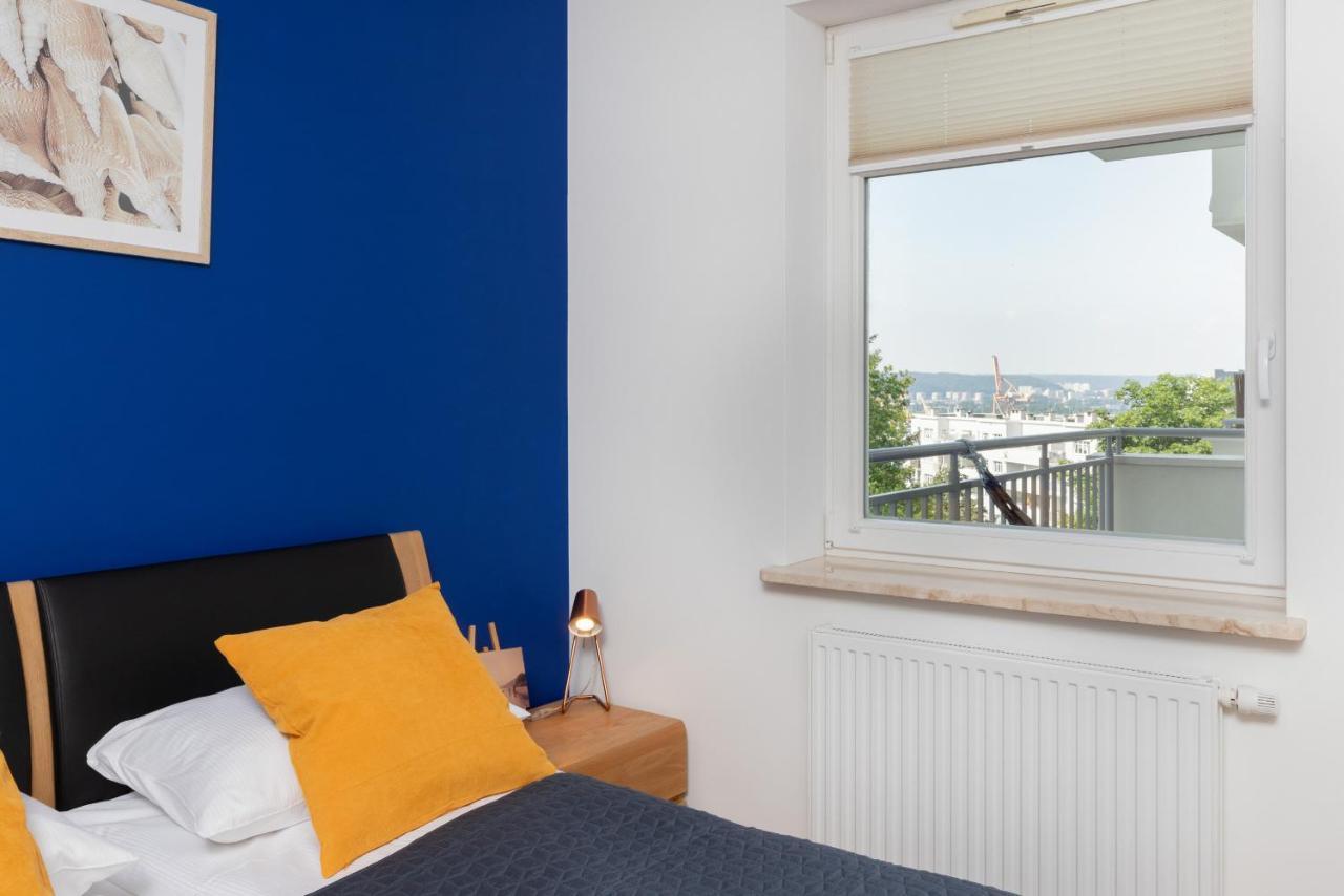 Modern Gdynia Apartment With Balcony & Parking By Noclegi Renters Bagian luar foto